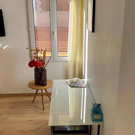 Paul Arene 2p Vieil Appartement Antibes